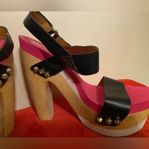 Flogg Platform Sandals (display model) - Picture 5 of 13